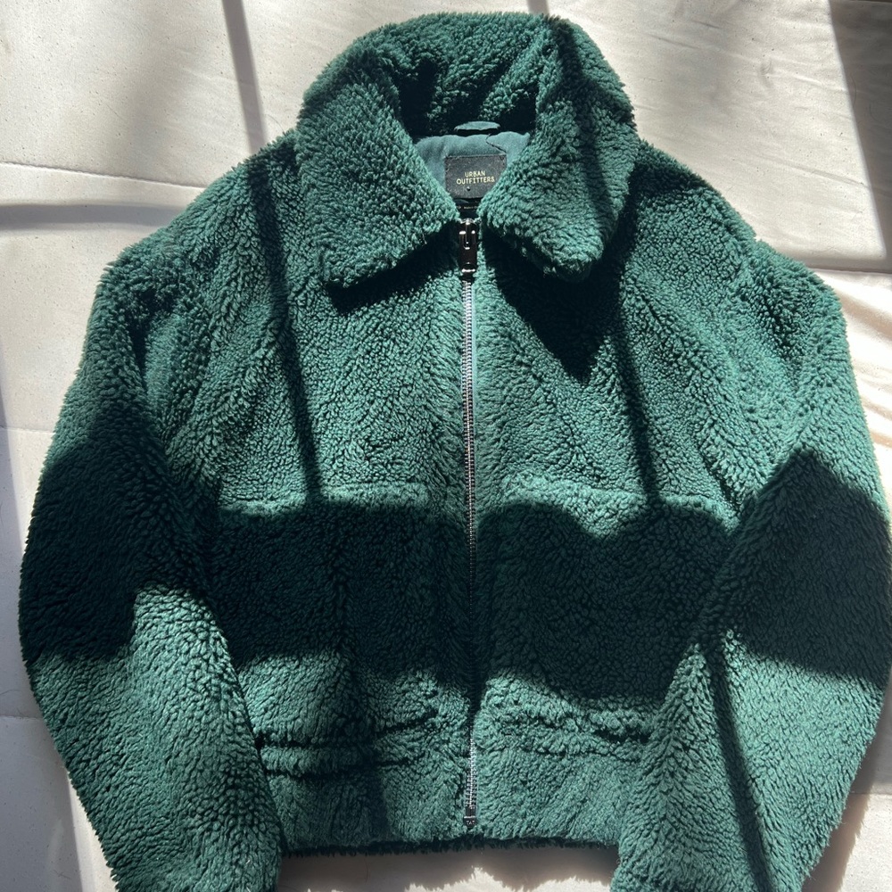 Green Sherpa zip up jacket